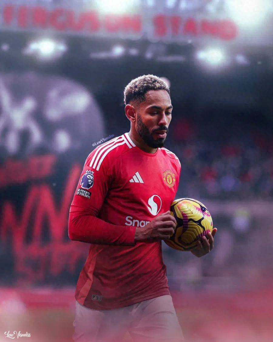 曼联球员表现不佳，或将被剔除阵容