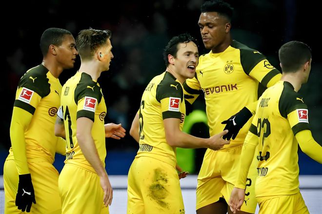 关于沃尔夫斯堡主帅引领球队登顶，屡创辉煌的信息